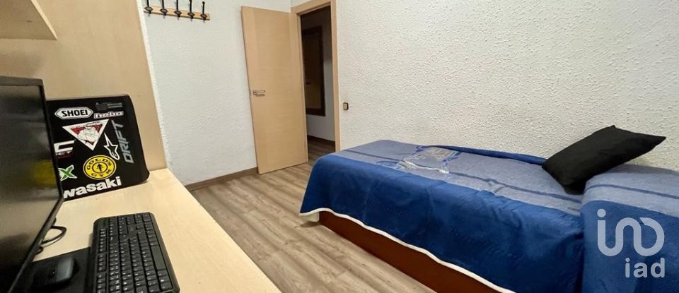 Appartement 3 chambres de 65 m² à Santa Coloma de Gramenet (08923)
