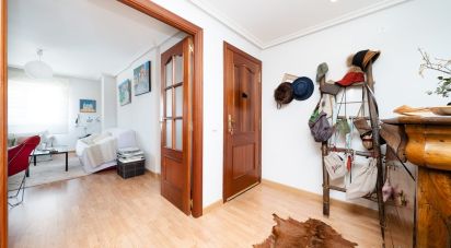 Apartment 2 bedrooms of 89 m² in Navatejera (24193)