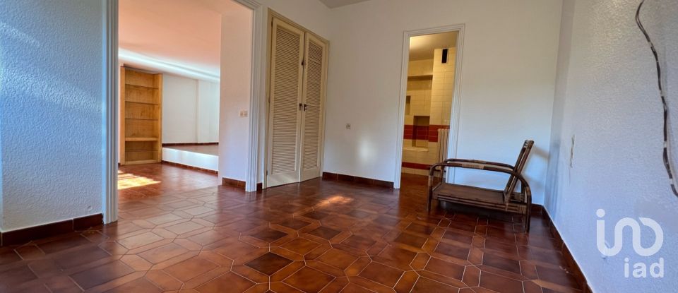 Edifici 3 habitacions de 145 m² a Sant Andreu de Llavaneres (08392)