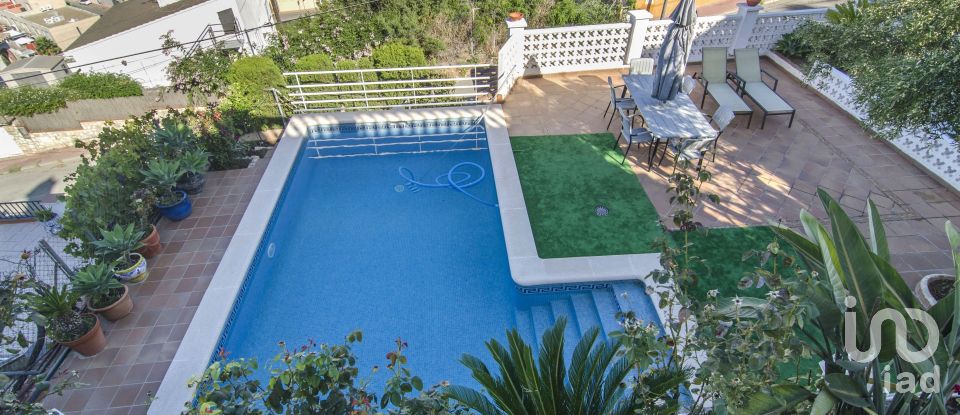House 6 bedrooms of 264 m² in Sitges (08870)