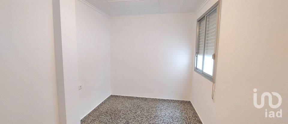 Pis 4 habitacions de 104 m² a Burriana (12530)