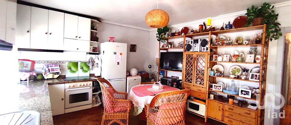 Casa 3 habitaciones de 60 m² en Ardón (24232)