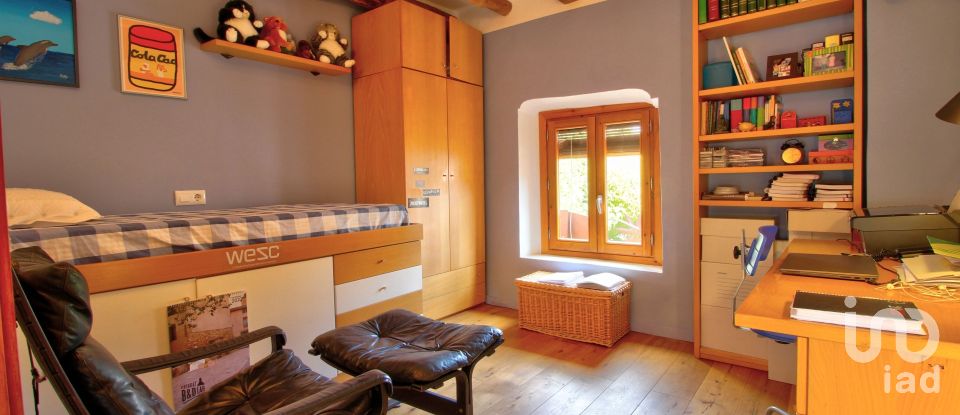 House 10 bedrooms of 626 m² in Els Guiamets (43777)