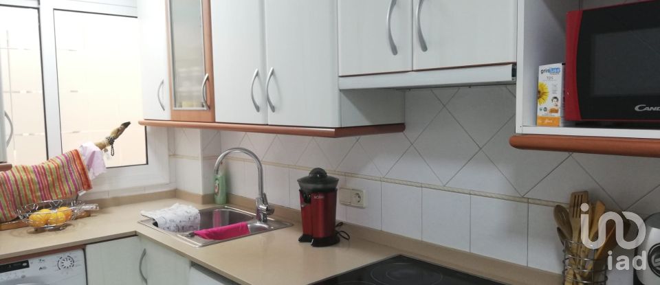 Appartement 3 chambres de 55 m² à Santa Coloma de Gramenet (08922)