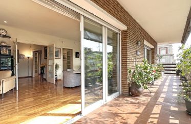 Pis 4 habitacions de 205 m² a Barcelona (08021)