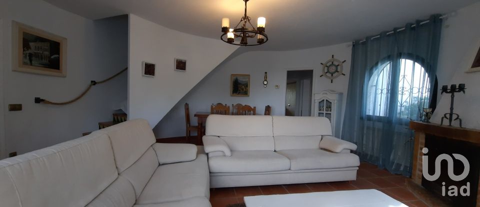 House 4 bedrooms of 185 m² in Calonge (17251)