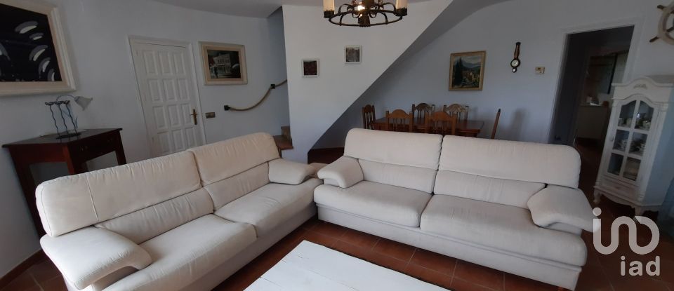 House 4 bedrooms of 185 m² in Calonge (17251)