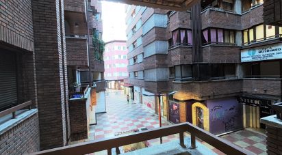 Piso 3 habitaciones de 120 m² en León (24001)
