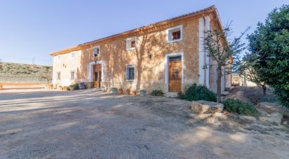 Cottage 10 bedrooms of 1,016 m² in Mogente/Moixent (46640)