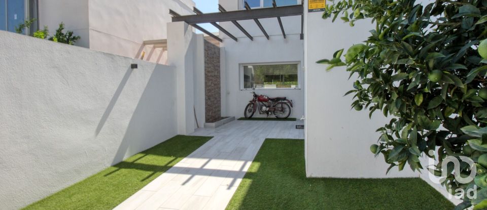 Casa 5 habitacions de 350 m² a Els Poblets (03779)