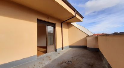 Duplex 4 bedrooms of 167 sq m in La Bañeza (24750)