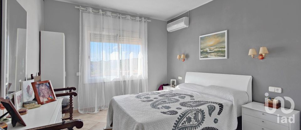 Casa 3 habitaciones de 333 m² en Olivella (08818)