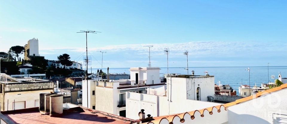 House 5 bedrooms of 285 m² in Sant Pol de Mar (08395)
