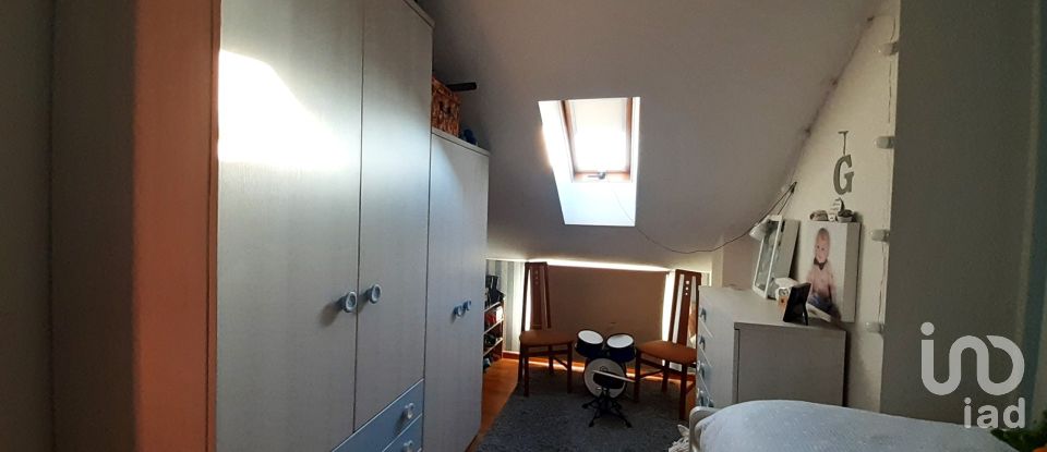Duplex 4 bedrooms of 117 m² in La Bañeza (24750)