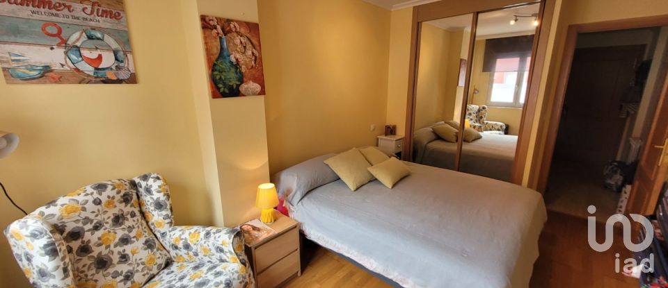 Apartment 1 bedroom of 51 m² in Foz (27780)