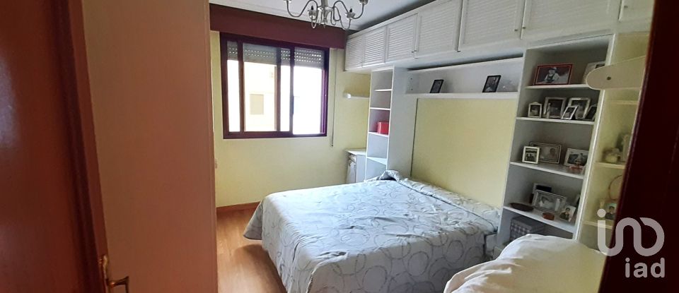 Pis 3 habitacions de 107 m² a La Bañeza (24750)