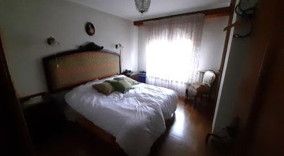 Apartment 4 bedrooms of 192 m² in La Bañeza (24750)