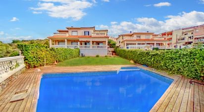 House/villa 4 bedrooms of 187 sq m in Roda de Bara (43883)