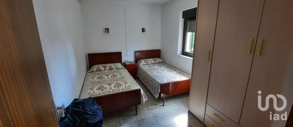 Casa 2 habitaciones de 74 m² en Mansilla de las Mulas (24210)