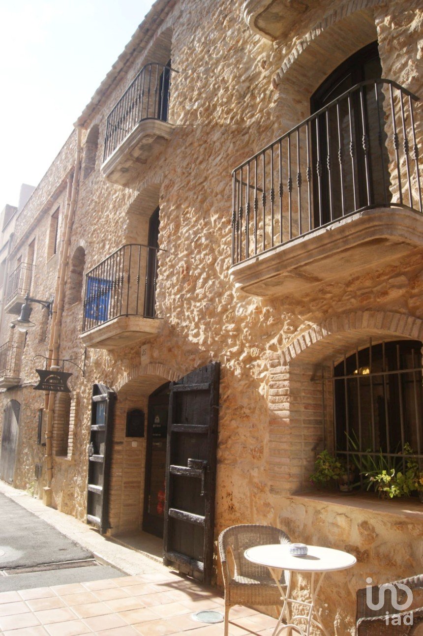 Casa 6 habitaciones de 218 m² en El Perelló (43519)