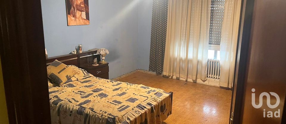 Apartment 3 bedrooms of 90 m² in San Andrés del Rabanedo (24010)