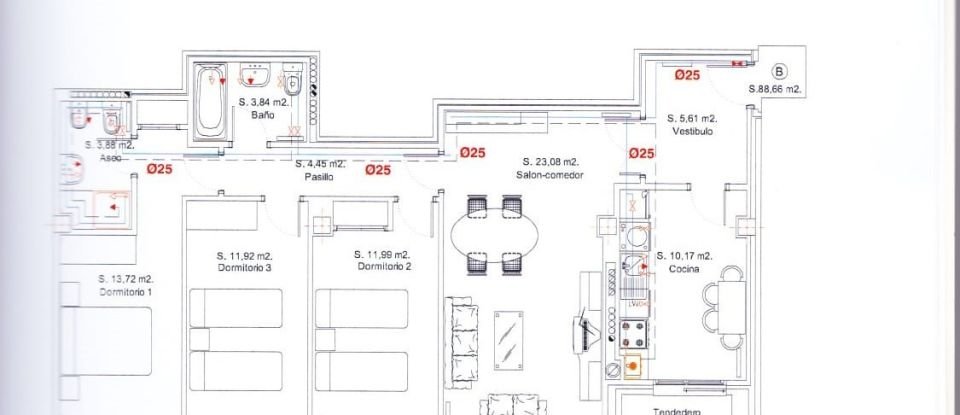 Piso 3 habitaciones de 89 m² en León (24008)