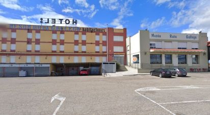Retail property of 4,200 m² in Riego de la Vega (24794)