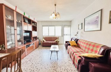 Pis 4 habitacions de 97 m² a El Campello (03560)