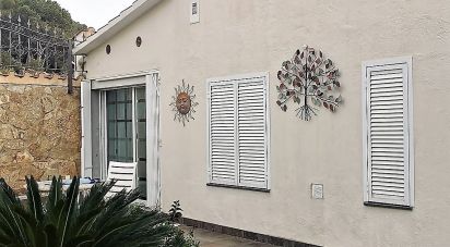 Casa 3 habitaciones de 224 m² en Santa Susanna (08398)