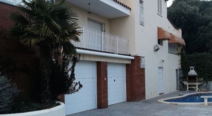 Maison 3 chambres de 224 m² à Santa Susanna (08398)