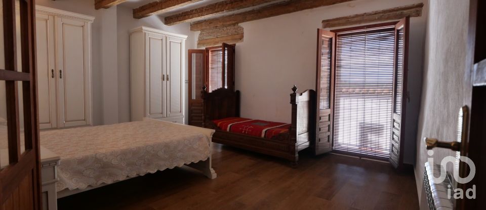 Casa 3 habitacions de 220 m² a Cervera del Maestre (12578)