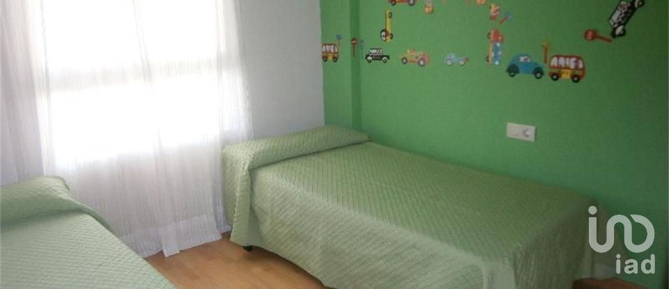 Piso 3 habitaciones de 92 m² en Málaga (29010)