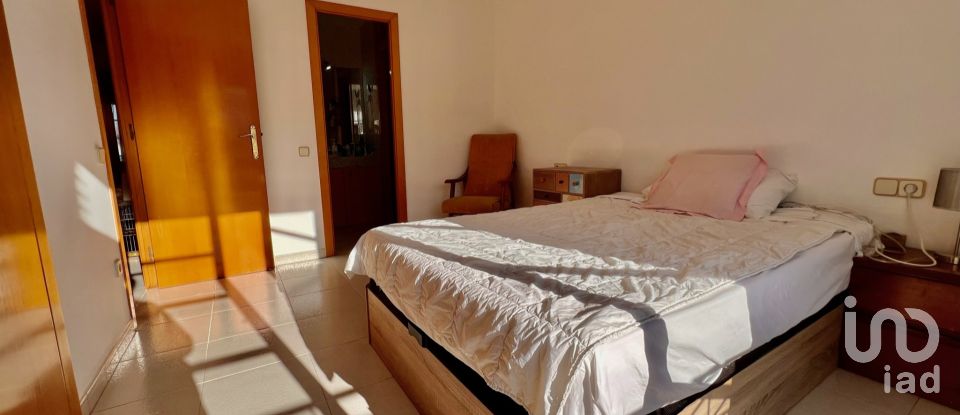 Maison 4 chambres de 233 m² à Sant Andreu de Llavaneres (08392)