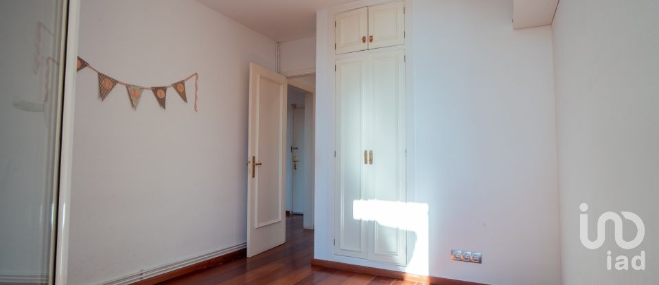 Piso 4 habitaciones de 179 m² en Sant Vicenç de Montalt (08394)