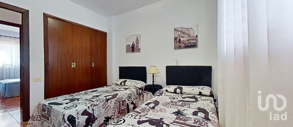 Cottage 4 bedrooms of 238 m² in Benicàssim (12560)