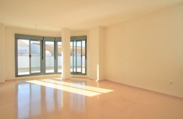 Pis 2 habitacions de 76 m² a Dénia (03700)