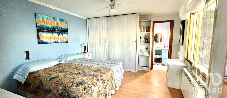Cottage 4 bedrooms of 243 m² in Alcossebre (12579)