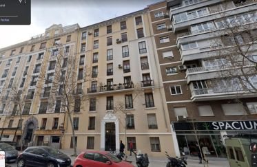 Pis 3 habitacions de 82 m² a Madrid (28003)