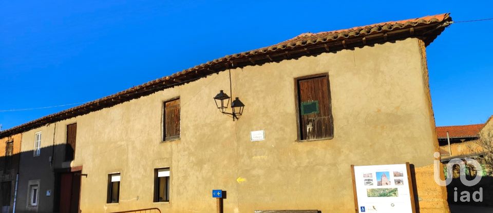 Casa 4 habitacions de 822 m² a Santibañez de Valdeiglesias (24288)