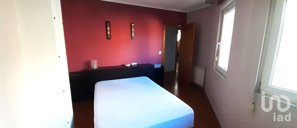 Piso 3 habitaciones de 110 m² en La Bañeza (24750)