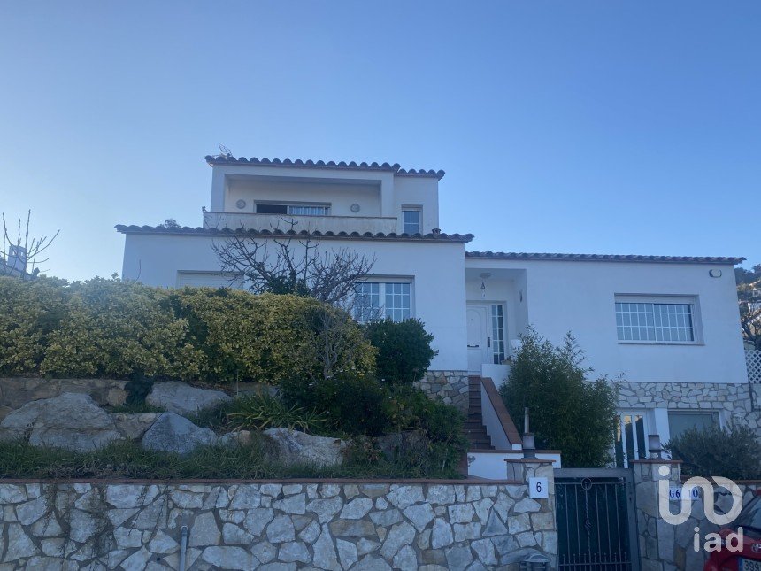 House 5 bedrooms of 213 m² in Calonge (17251)