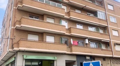 Appartement 2 chambres de 86 m² à Valencia de Don Juan (24200)