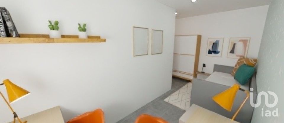 Pis 3 habitacions de 68 m² a Sant Feliu de Llobregat (08980)