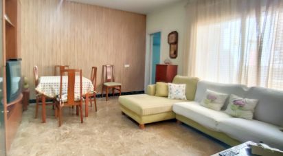 Casa tradicional 4 habitacions de 121 m² a Badalona (08912)