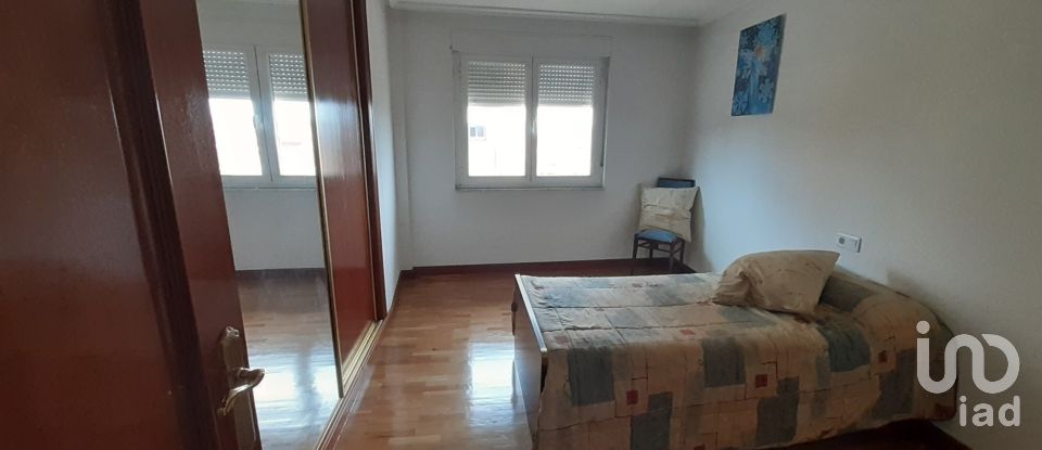 Casa 7 habitacions de 423 m² a La Bañeza (24750)