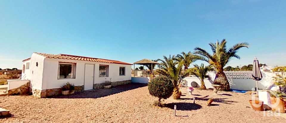 House 4 bedrooms of 196 m² in Partida Daimes (03294)