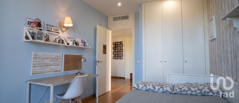 Casa 4 habitacions de 266 m² a Sant Vicenç de Montalt (08394)