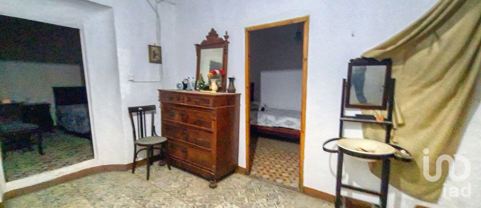 House 4 bedrooms of 267 m² in Vall de Gallinera (03788)