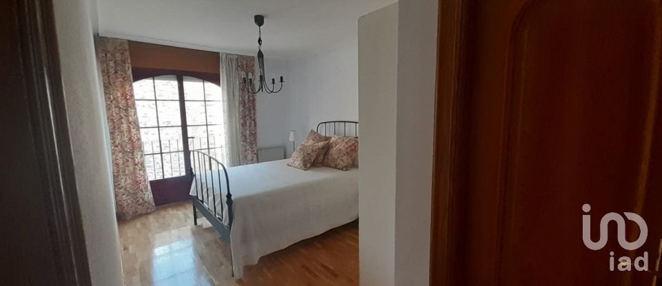 Pis 3 habitacions de 130 m² a La Bañeza (24750)