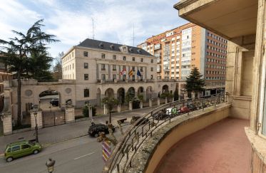 Appartement 4 chambres de 161 m² à Burgos (09004)